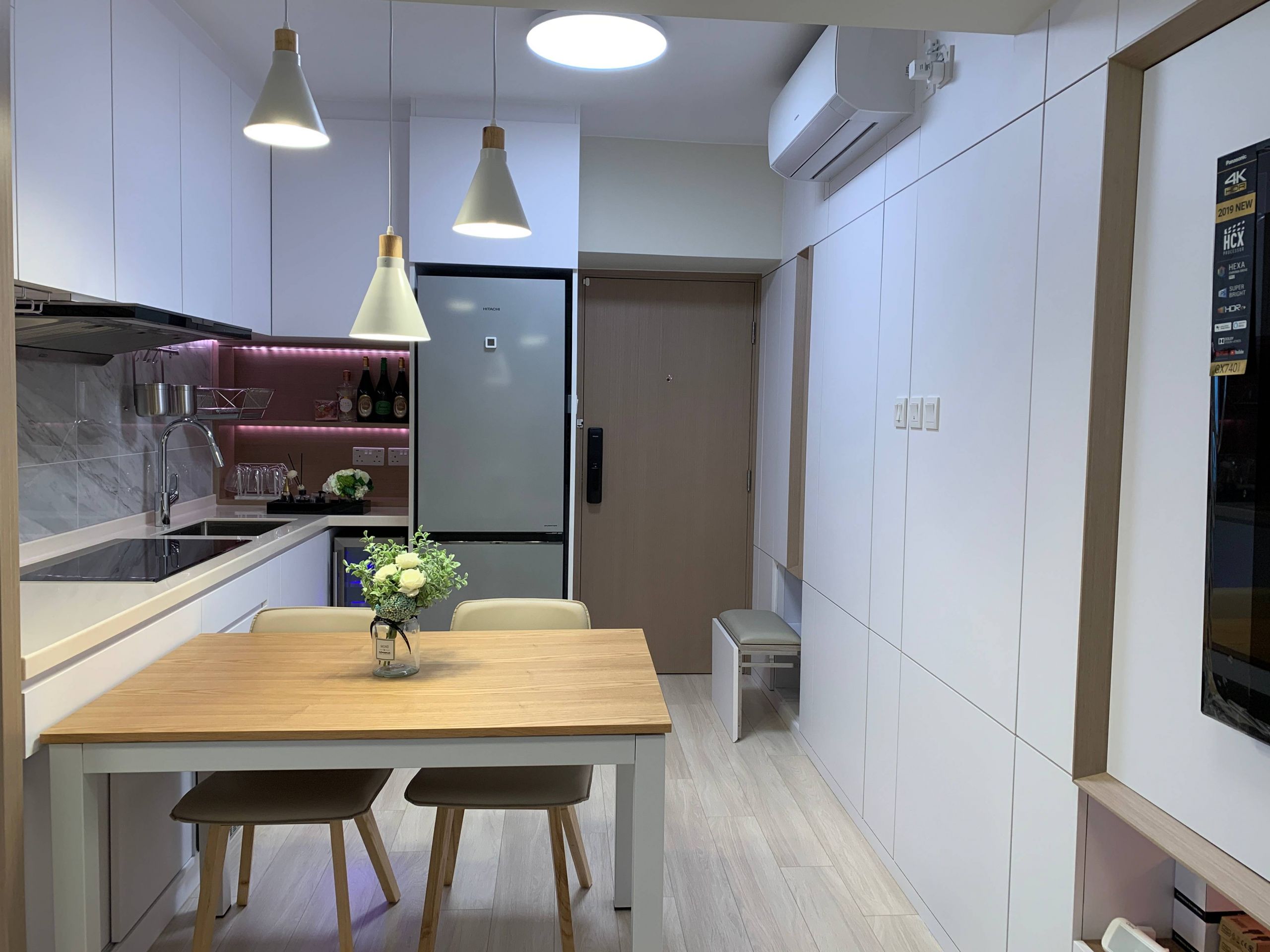 Living Area & Open Kitchen 2
